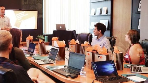 Pelaporan & Pembayaran Jenis Pajak oleh Perusahaan setiap bulannya