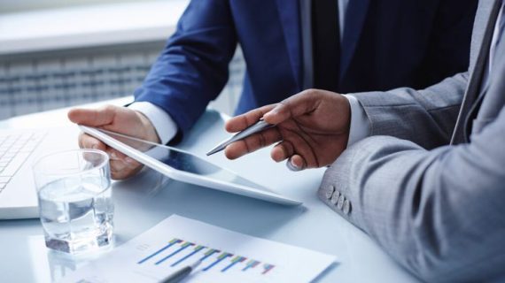 Penerapan CRM untuk Meningkatkan Kepatuhan Pajak