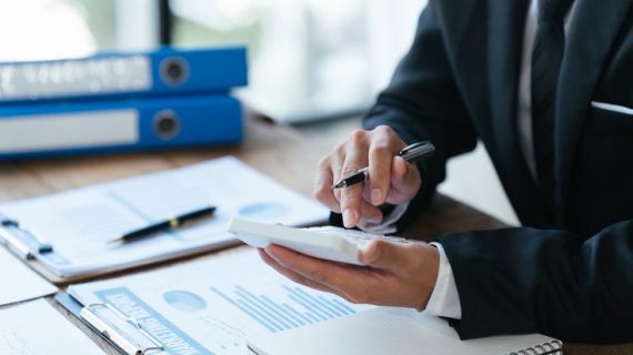 Praktik Akuntansi Perpajakan: Saat Teori Bertemu Realita