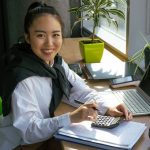 Tarif Pajak dan Perannya dalam Kebijakan Fiskal: Bukan Sekadar Angka