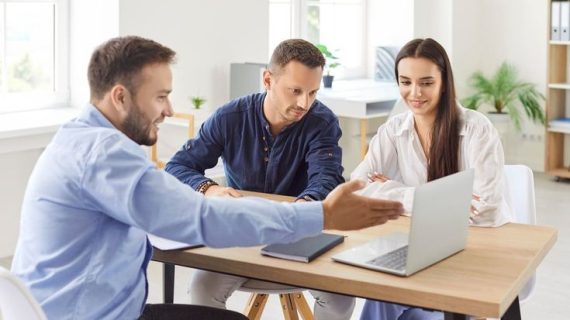 Perbedaan Status Pajak Suami Istri: Pisah Harta (PH) vs Memilih Terpisah (MT)