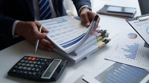 Investasi Saham Luar Negeri? Ini Panduan Pajaknya Biar Tidak Salah Lapor